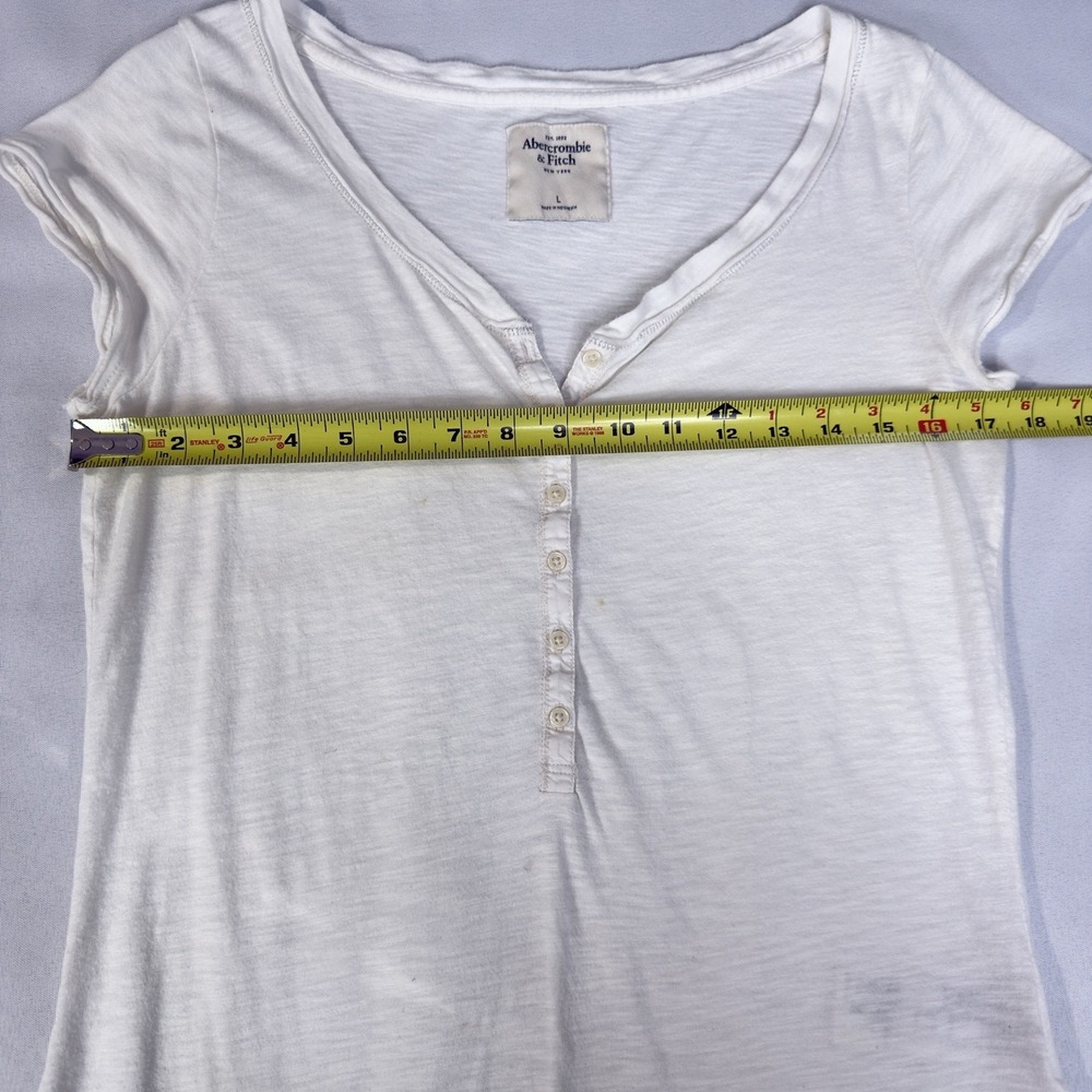 Y2K Abercrombie Large Layer Henley Fitted Tee Shirt Top Bella Swan Elena Gilbert - Picture 8 of 11